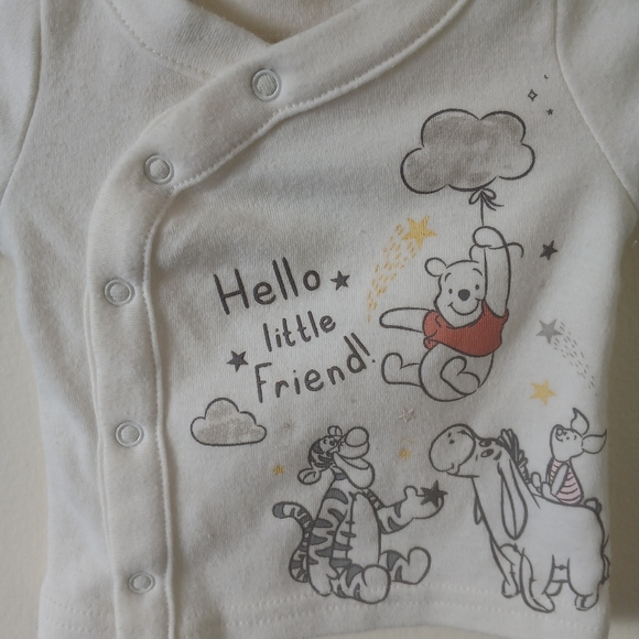 Disney Baby 2 Piece Set Winnie the Pooh Beanie & Noe Wrap Long Sleeve - Picture 8 of 11